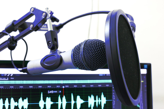 I 3 vantaggi psicologici del podcast… nell’era della voce…